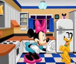 Minnie in the kitchen with Pluto puzzle
