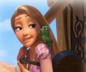 Princess Rapunzel with his friend, the chameleon Pascal puzzle