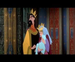 Queen takes in braços scared the little Aurora puzzle
