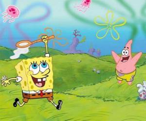 SpongeBob and Patrick Star trying to catch jellyfish in Bikini Bottom puzzle