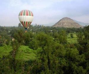 Balloon in the landscape with passengers puzzle