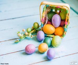 Basket with painted eggs puzzle