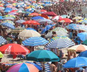 Beach umbrellas puzzle