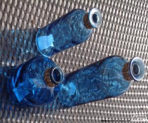 Blue bottles puzzle