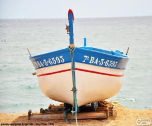 Boat grounding on the beach puzzle