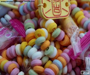 Candy necklace puzzle