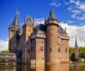 Castle De Haar, Netherlands puzzle