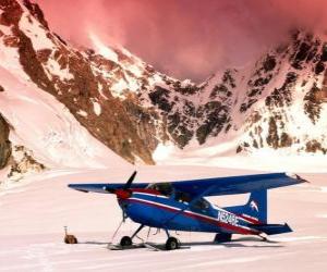 Cessna 185 in the snow puzzle