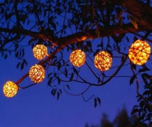 Christmas balls hanging from tree puzzle