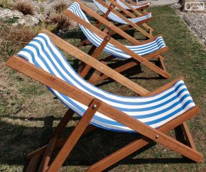 Deckchair folding puzzle