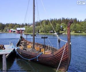 Drakkar or viking ship puzzle