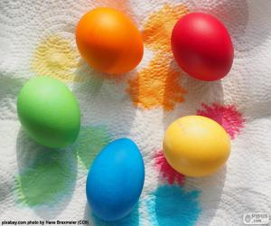 Five painted eggs puzzle
