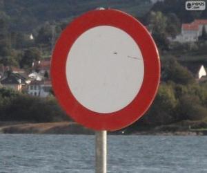 Forbidden circulation traffic sign puzzle