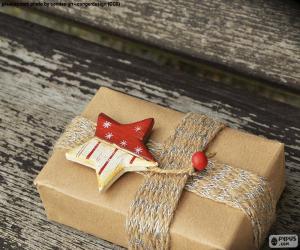 Gift decorated with a star puzzle