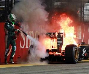 Heikki Kovalainen - Lotus - Singapore 2010 puzzle