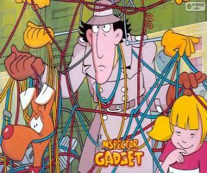 Inspector Gadget and Sophie in a mission puzzle