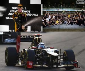 Kimi Raikkonen celebrates his victory in the Grand Prize of Abu Dhabi 2012 puzzle