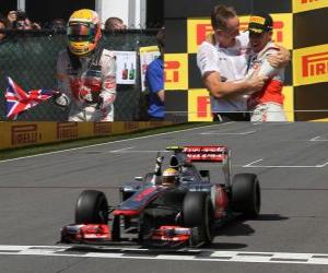 Lewis Hamilton celebrates his victory in the Grand Prix of Canada (2012) puzzle