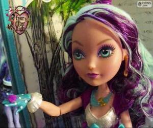 Madeline Hatter, student from Ever After High puzzle