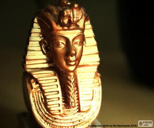 Mask of Pharaoh Tutankhamun puzzle