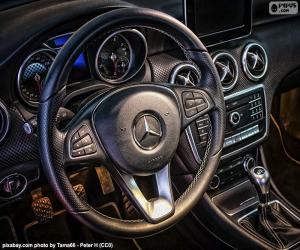 Mercedes-Benz steering wheel puzzle