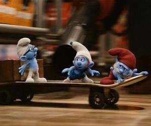 Papa Smurf, Brainy Smurf and Gutsy Smurf and skateboarding escape Gargamel puzzle