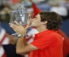 Roger Federer whit a trophy