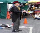 Clown doing jugglings