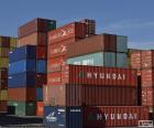 The containers of transport have a form rectangular