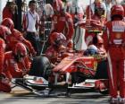 Fernando Alonso in the pits - Ferrari - Monza 2010