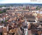 Strasbourg is a city on the banks of the Rhine, is the capital of the region of Alsace and Bas-Rhin, France