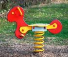 Game with individual spring for playgrounds, stimulates the imagination, balance and the socialization of children