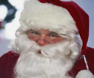 Santa Claus smiling face with his long beard and his hat puzzle