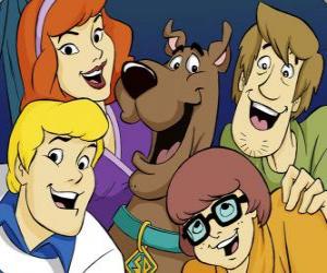Scooby Doo and all the gang: Shaggy, Velma, Fred and Daphne puzzle