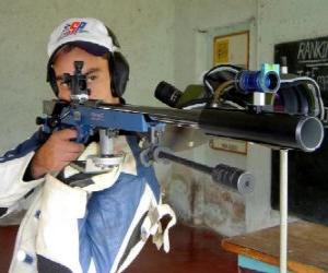 Shooter practicing the target shooting puzzle