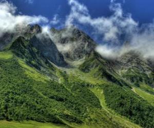 The Col des Aravis is a mountain pass in the French Alps puzzle