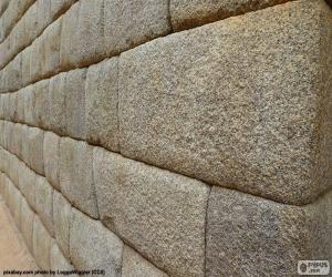 The Inca stone wall puzzle