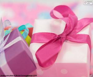 The pink ribbon gift puzzle