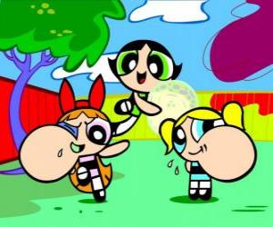 The Powerpuff Girls eating a caramel puzzle