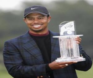 Tiger Woods with a trophy puzzle